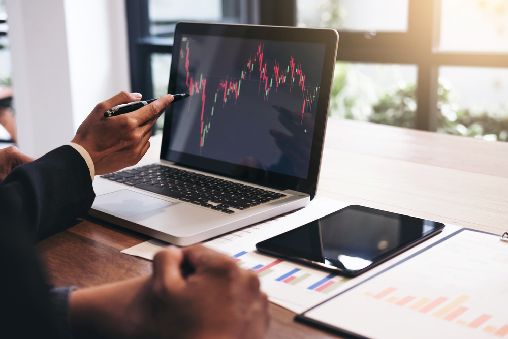 Elcomercio-IX: Una Ventana al Mercado Digital